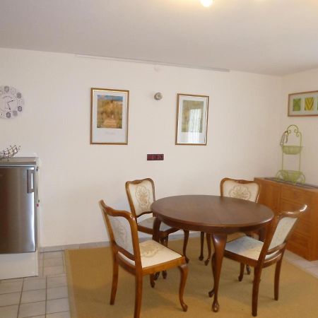 Ferienwohnung Jung Im Johannisborn Саарбург Экстерьер фото