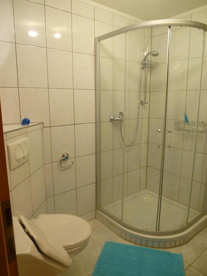 Ferienwohnung Jung Im Johannisborn Саарбург Экстерьер фото