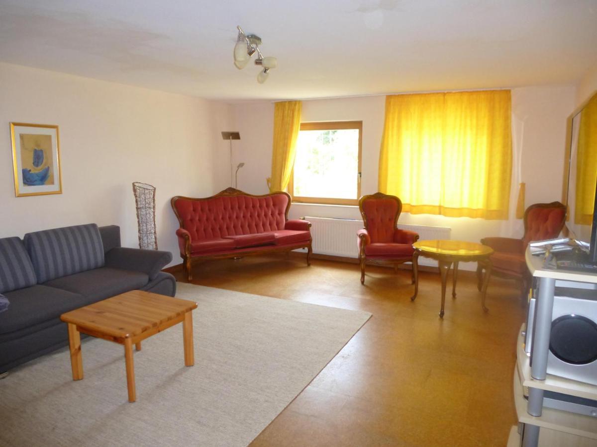 Ferienwohnung Jung Im Johannisborn Саарбург Экстерьер фото